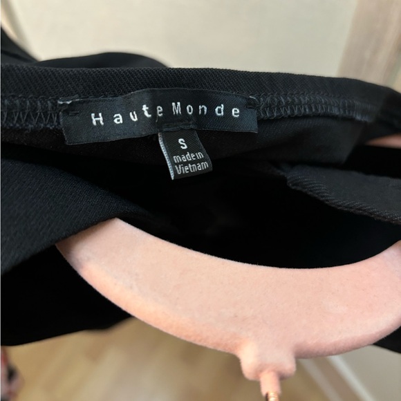 Haute Monde cut out mini halter romper NWOT 🌺2 $14 4 for $20 item!! - Picture 8 of 10